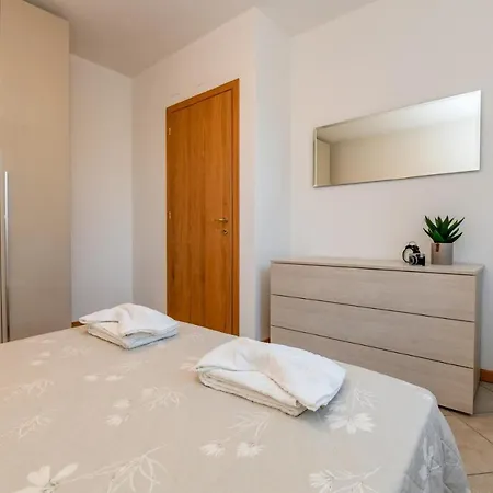 Felicity Appartement Toscolano Maderno
